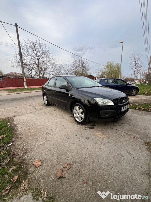 Vând Ford focus 1.6 tdci 109cp