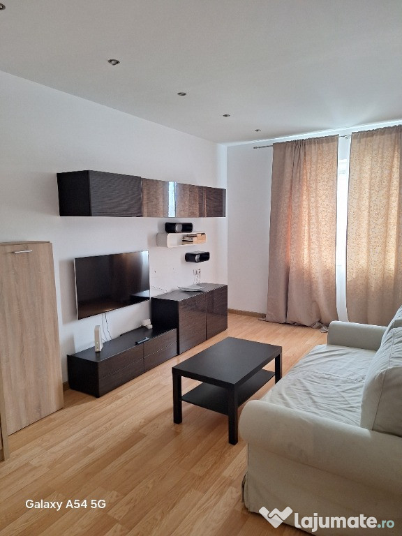 Inchiriez apartament 2 camere Rin Grand Hotel