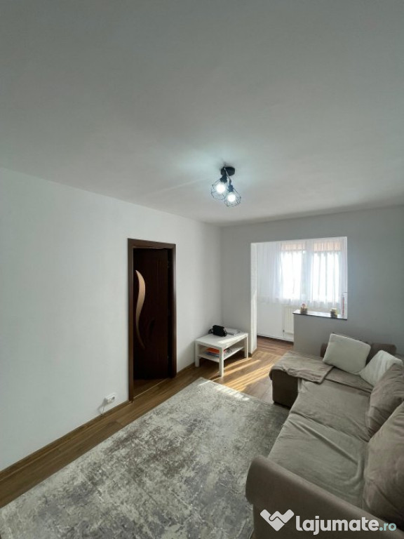 Apartament de 2 camere, semidecomandat, 38mp, etaj 2, Traian