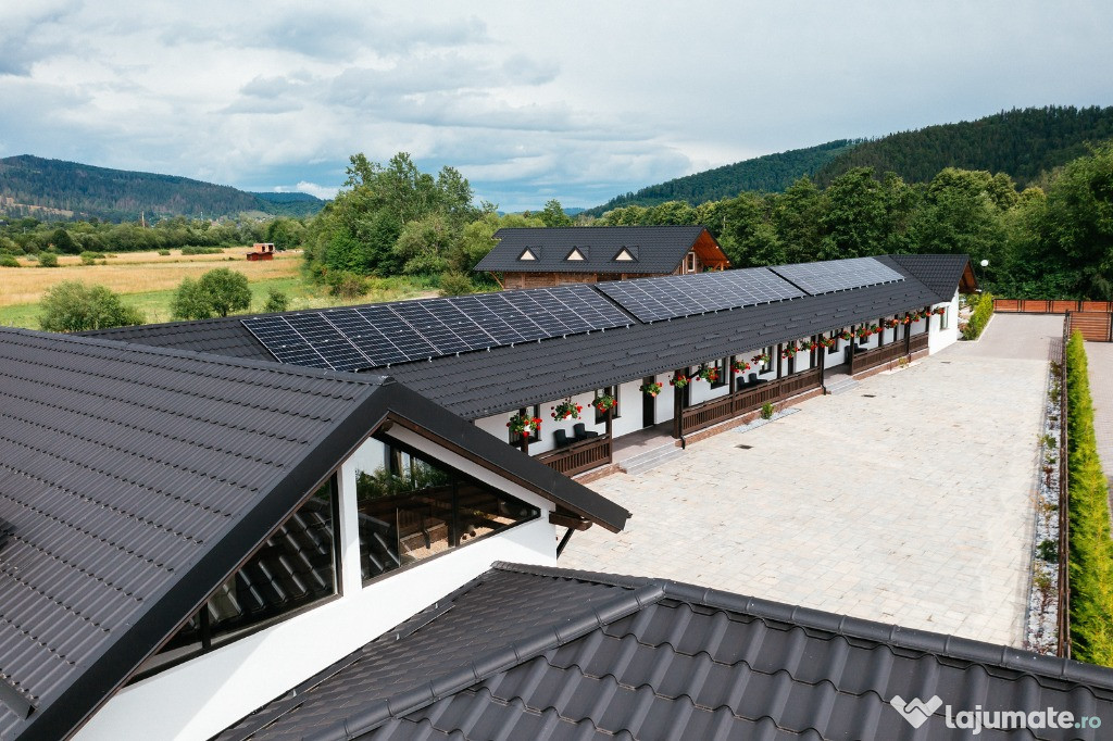 Pensiune noua, 8 camere Voronet central