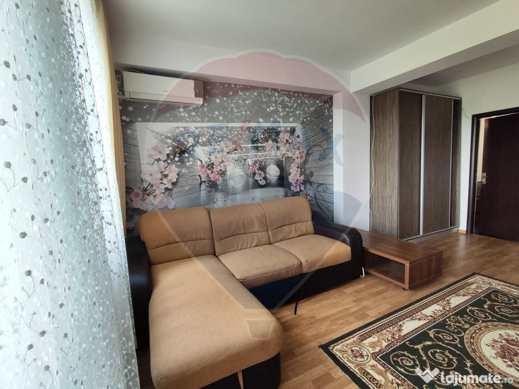 De inchiriat Garsoniera în zona Aparatorii Patriei