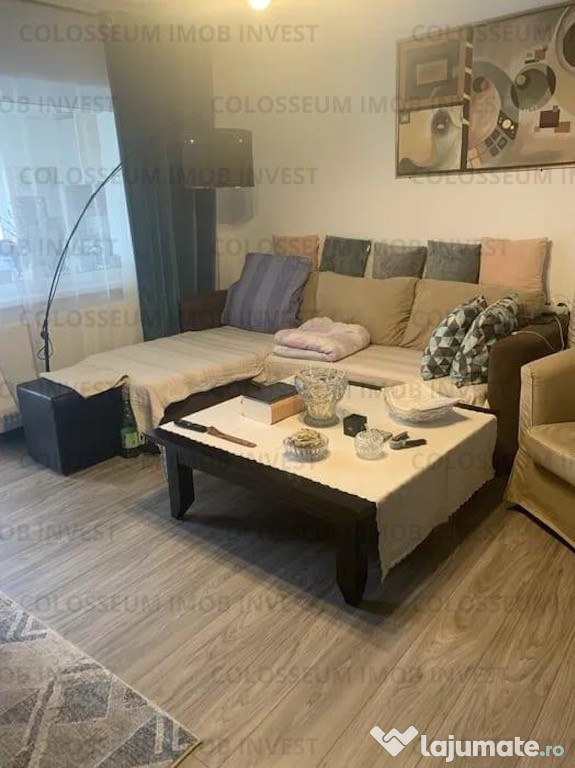 Apartament cu 3 camere, decomandat - zona Racadau