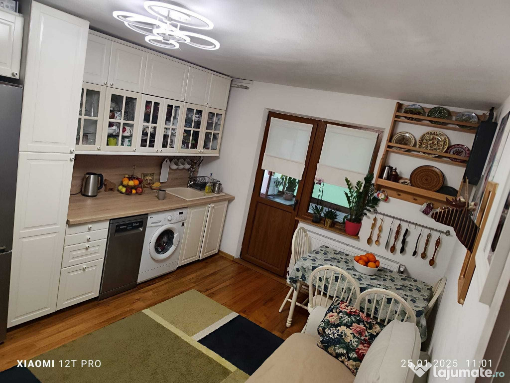Apartament de 2 camere zona NOUA