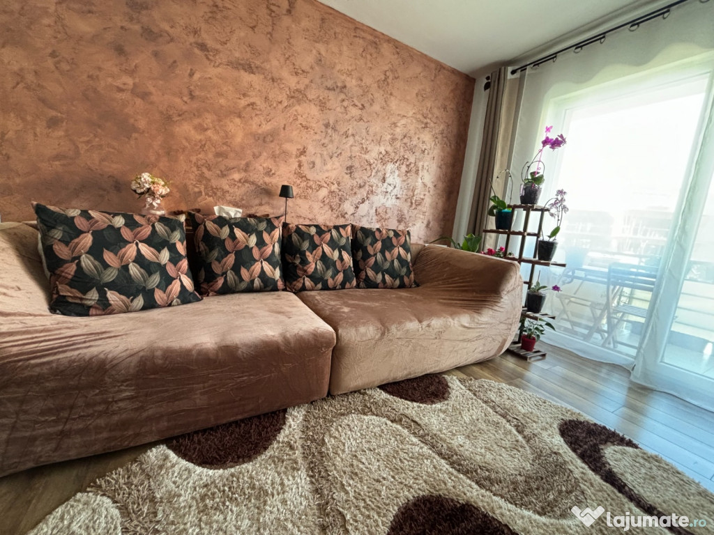 Apartament 2 camere + garaj + boxă - Floresti