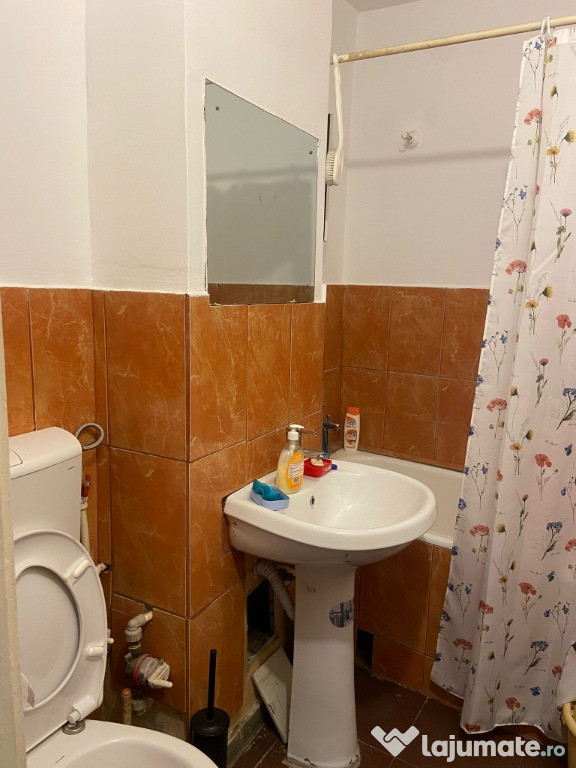 Apartament 3 camere, direct proprietar, Prelungirea Ghencea