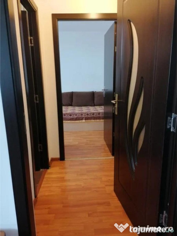 2 camere in zona Olimpia