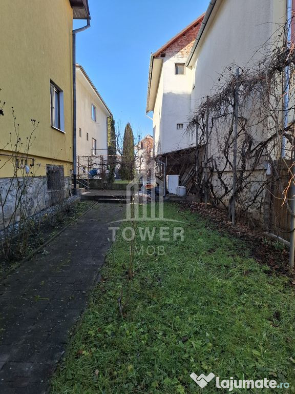 Casa single, in Cisnadie - zona centrala (aproape de Spital)
