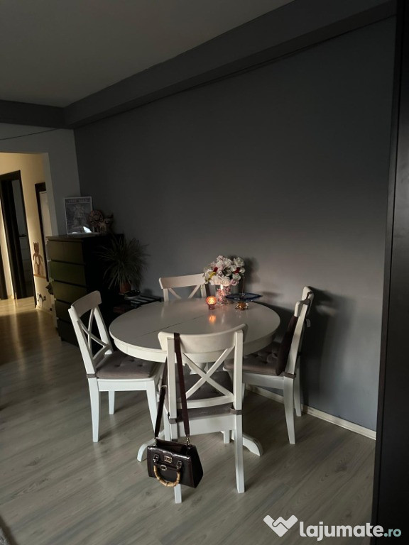 Vand apartament 3 camere Drumul Taberei