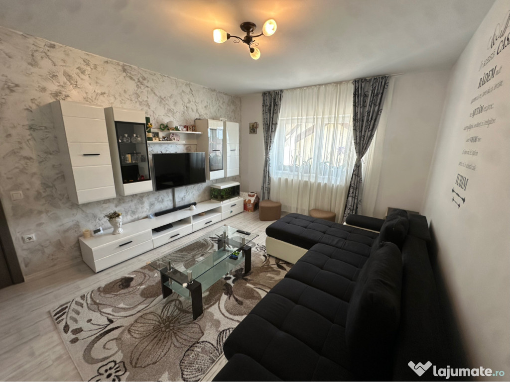 Apartament de vânzare