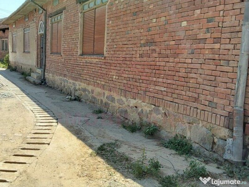 CASĂ IABLANIȚA,JUD. CARAȘ-SEVERIN