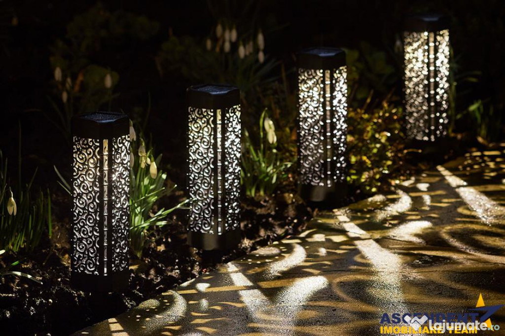 Moderna si luminoasa rezidenta,design inteligent,curte spati