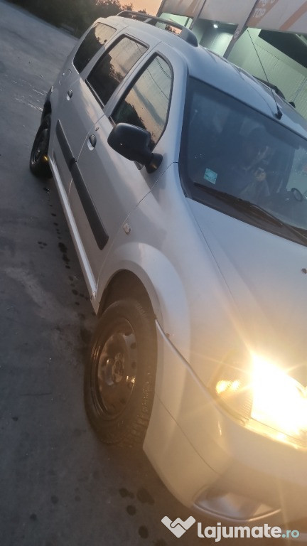 Vand Dacia logan