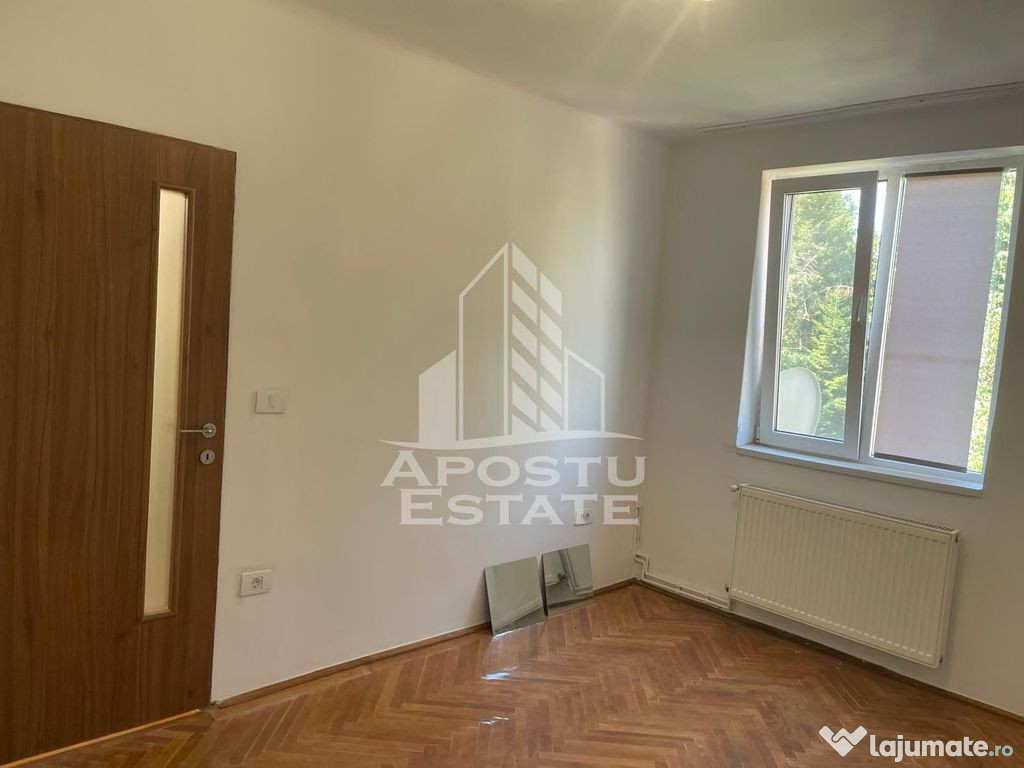Apartament cu 2 camere, renovat, nemobilat, cu clima, in ...