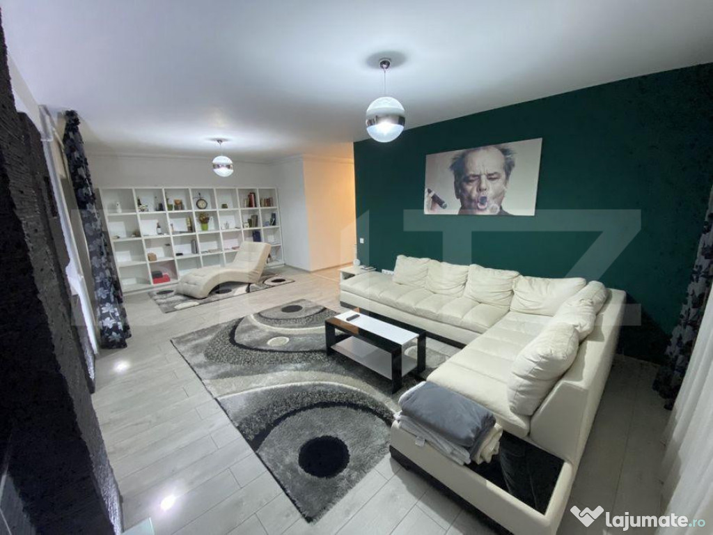 Apartament 3 camere,100 mp, parcare subterana, zona strazii