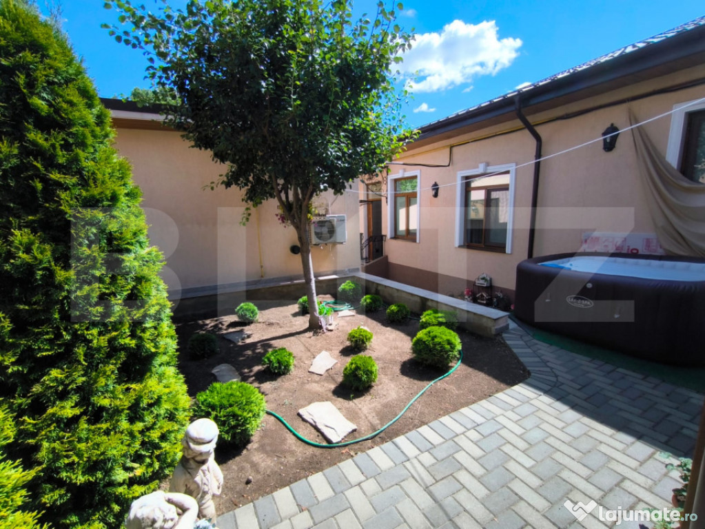 Casa cocheta, renovata, 125 mp utili si 245 mp teren, strada