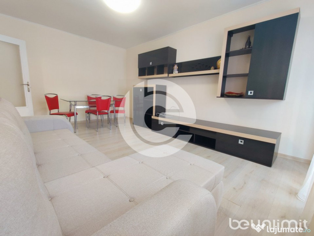 Apartament 3 camere decomandat - 2 bai - Etaj 3 - Strand