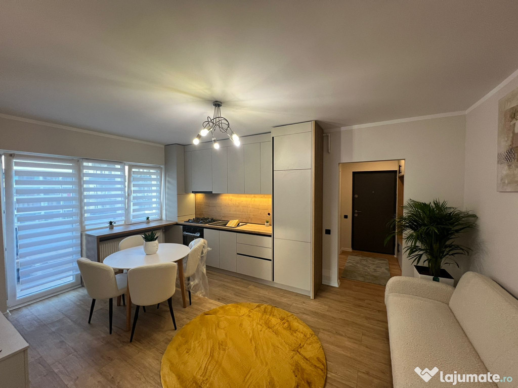 PF vând ap 3 camere Florești, etaj intermediar