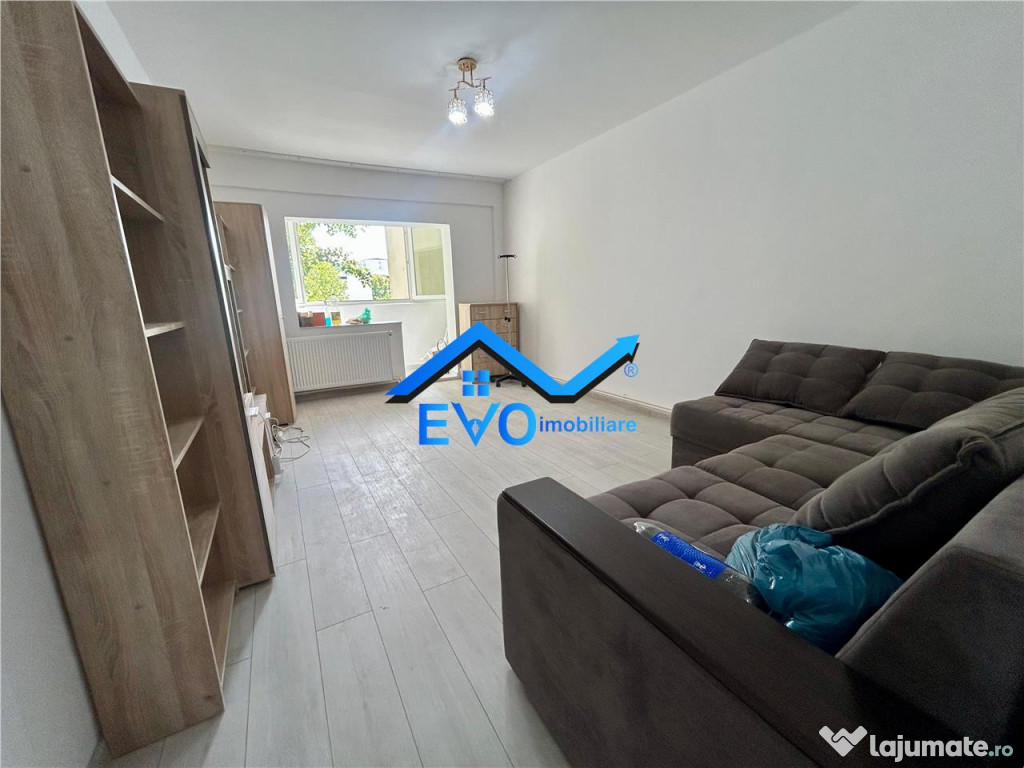 Apartament de cu 3 camere, etaj intermediar, Mircea cel Bat