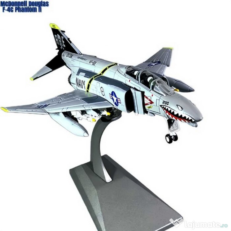 Macheta avion metalica F-4C Pirate Phantom II Navy 1:100 18cm