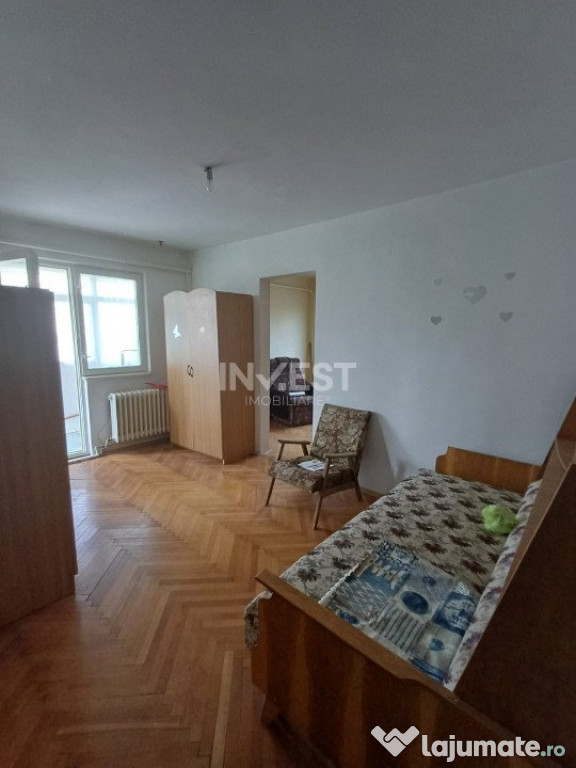 Alexandru- Apartament 2 camere- LIBER