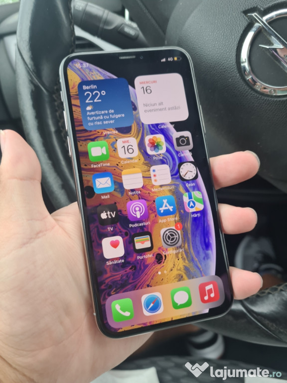 Vând Iphone Xs Impecabil ca Nou 256GB Silver