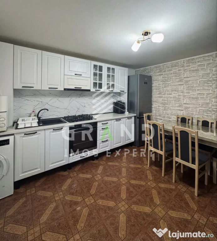 Ap 3 CAMERE, 2 BALCOANE INCHISE, 2 LOCURI DE PARCARE, zona I