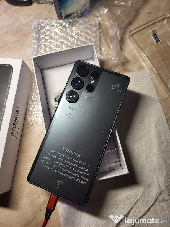 Telefon c24 ultra ecran 6,8 5g nou