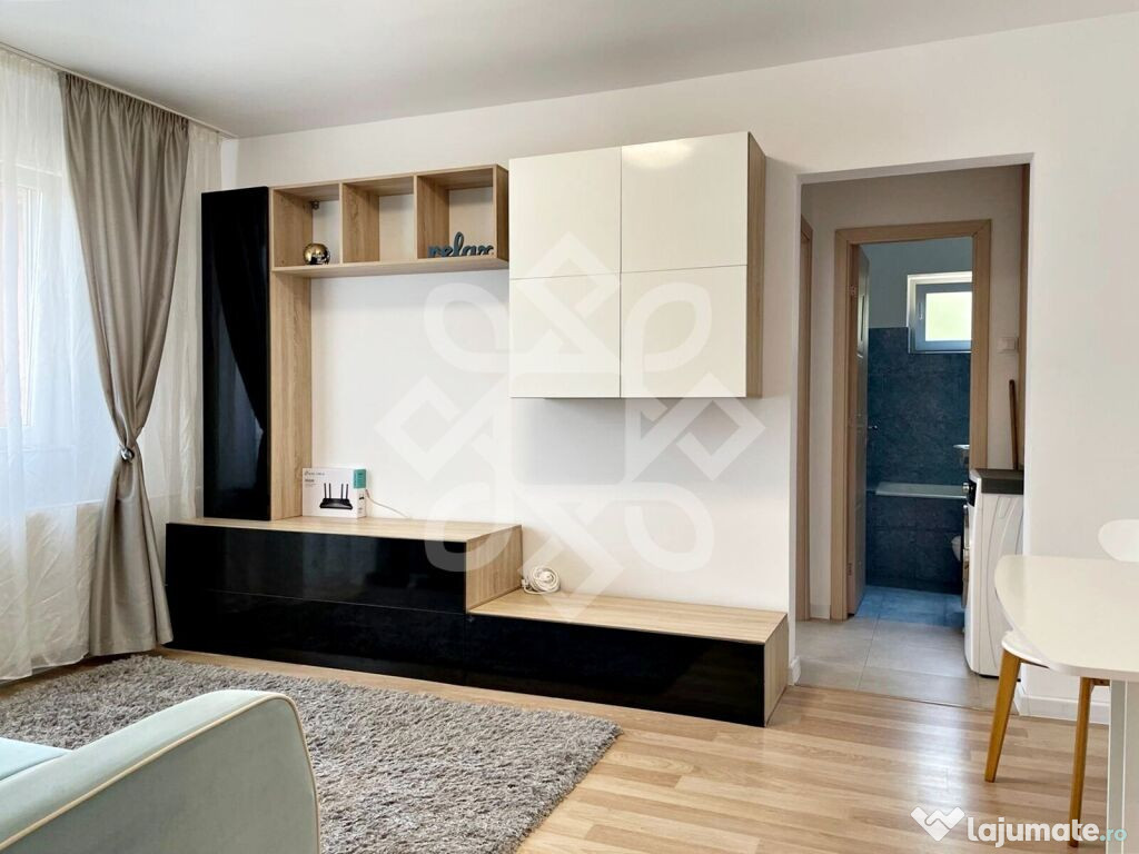Apartament cu 2 camere de , zona Parcului 22 Decembrie