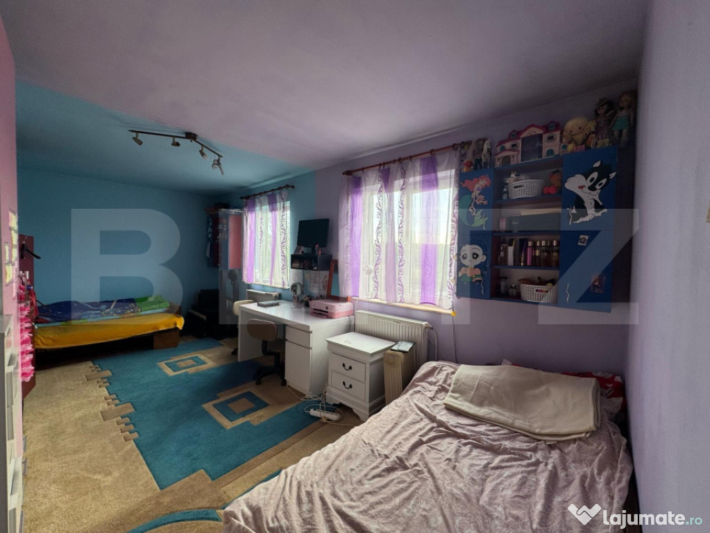 Casa cu 4 camere in Simeria