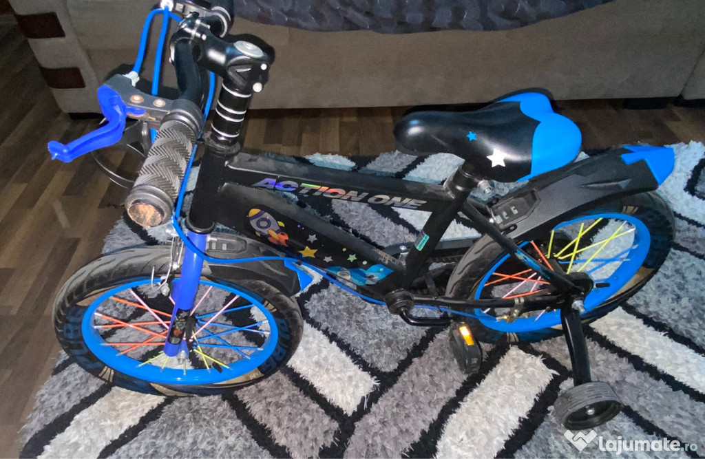 Bicicleta băieței