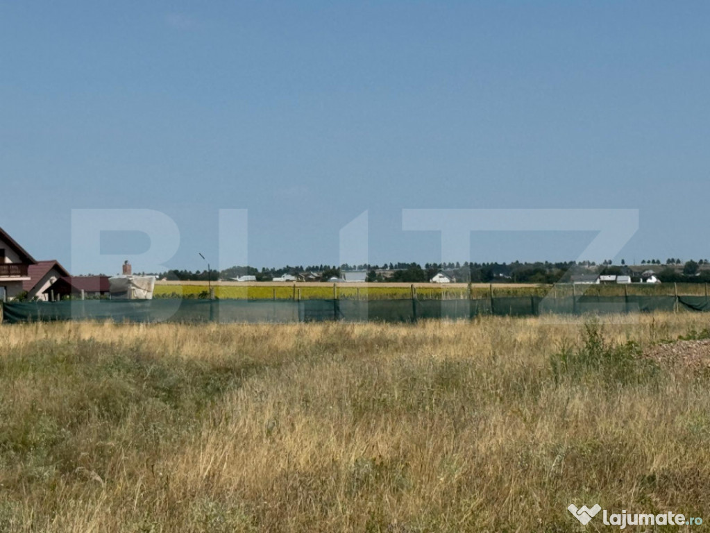 Teren Intravilan , 500 mp , zona Dealul Manastirii Burdujeni