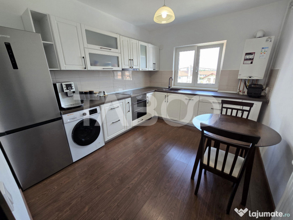 Apartament decomandat de vanzare etaj 2 parcare boxa Arhitec