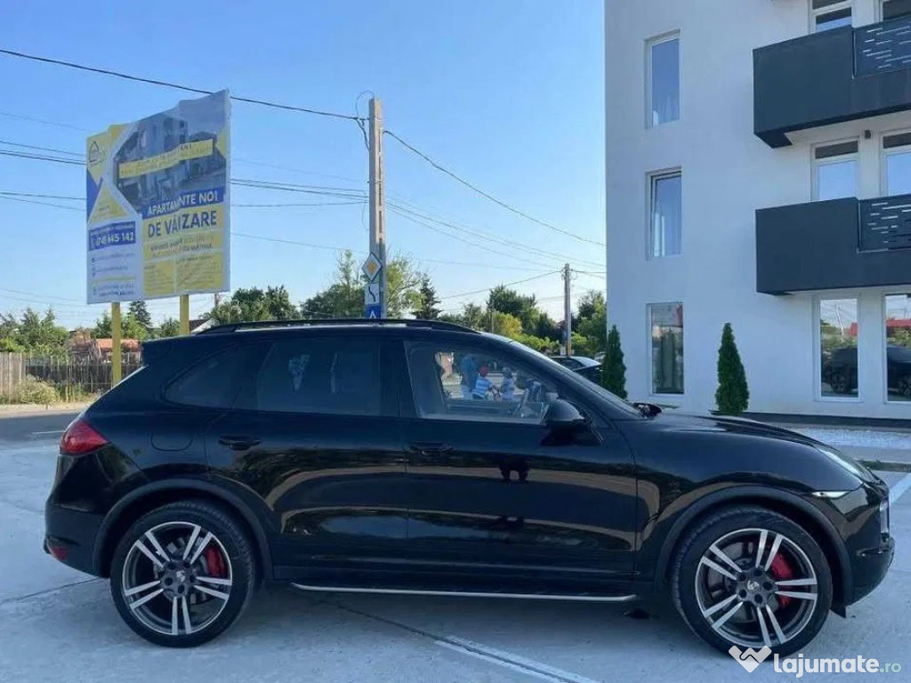 Porsche Cayenne Turbo S