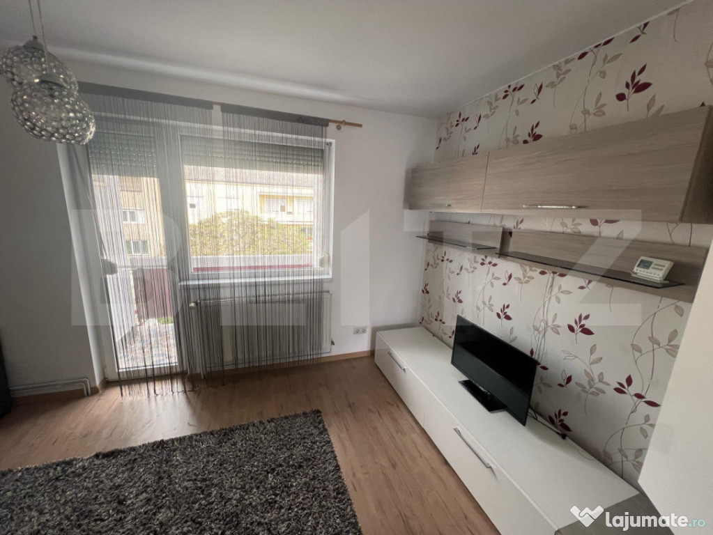 Apartament cu 2 camere,50 mp, zona semicentrală
