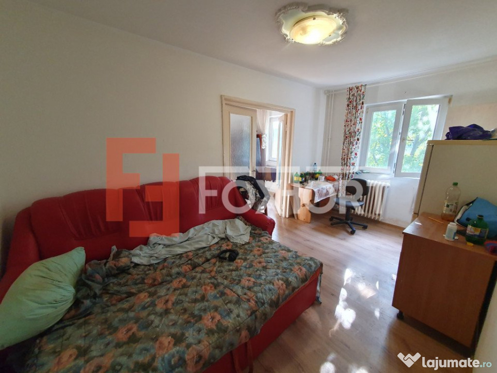 Apartament cu 3 camere, etaj 3 - zona Sagului