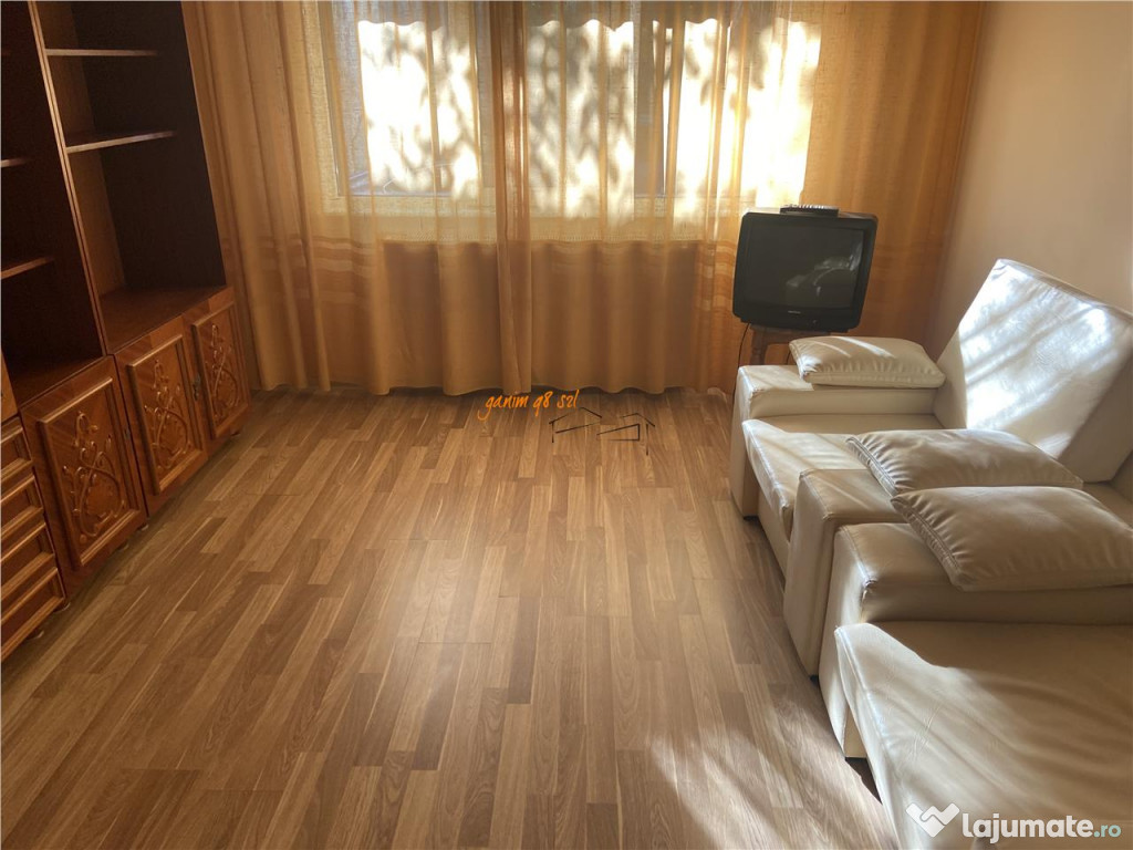 Apartament 2 camere , zona cartier Sud Piata, decomandat , 5