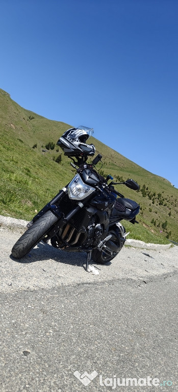 Yamaha FZ1 naked