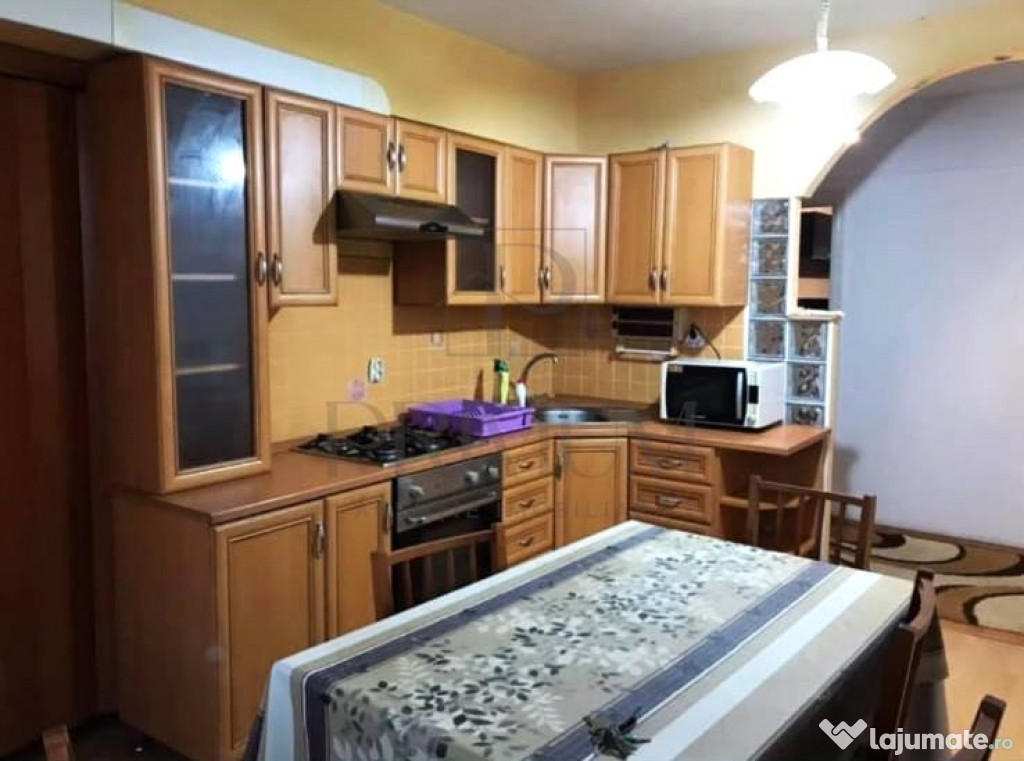 DOROBANTILOR - ETAJ 1 - CENTRALA PROPRIE - 3 CAMERE - 2 BAI