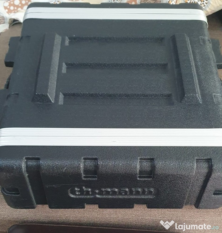 Case Thomann 19- 2 U