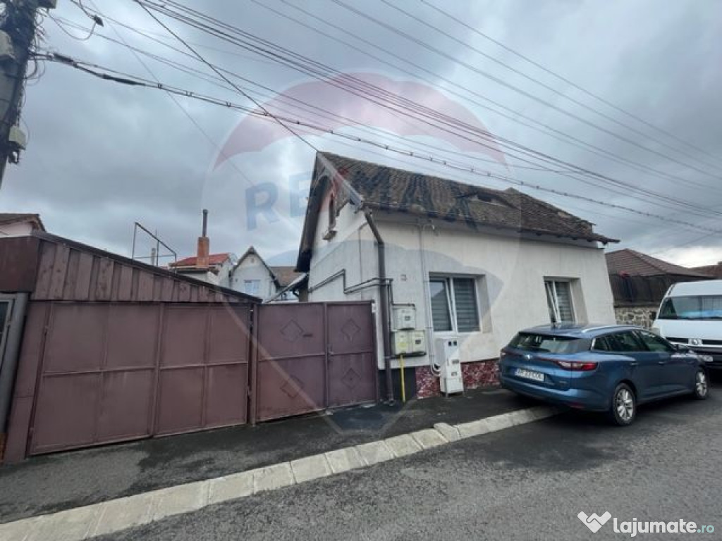 Garsoniera la casa de vanzare, str. Arad