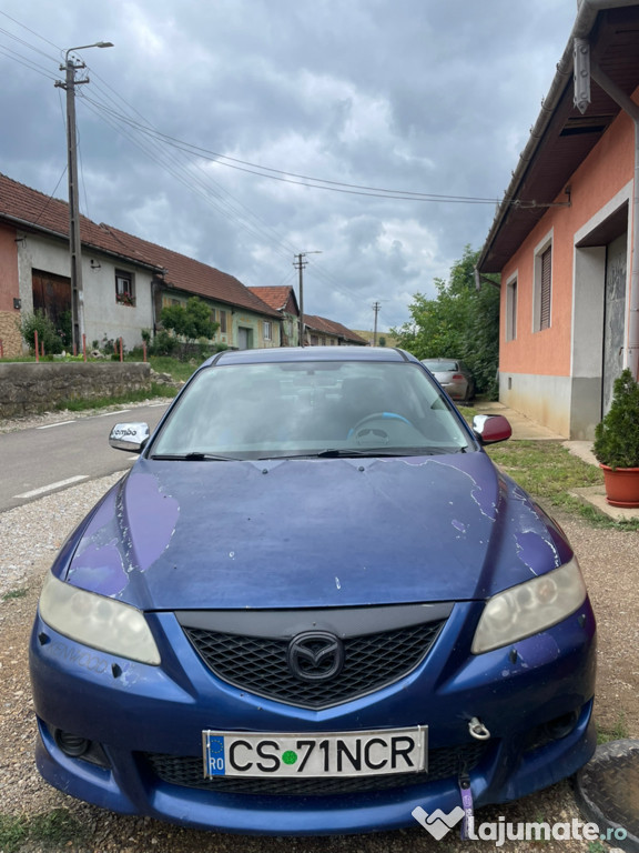 Vând Mazda 6 pentru piese