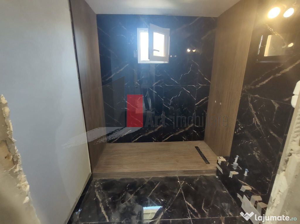 Vânzare apartament 3 camere Apărătorii Patriei - Spiru...