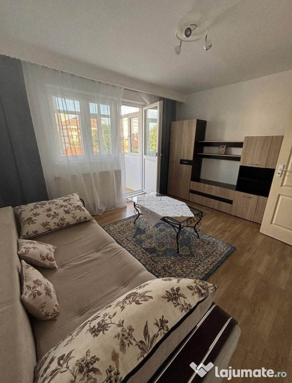 Apartament cu 2 camere, Cetate-Bulevard