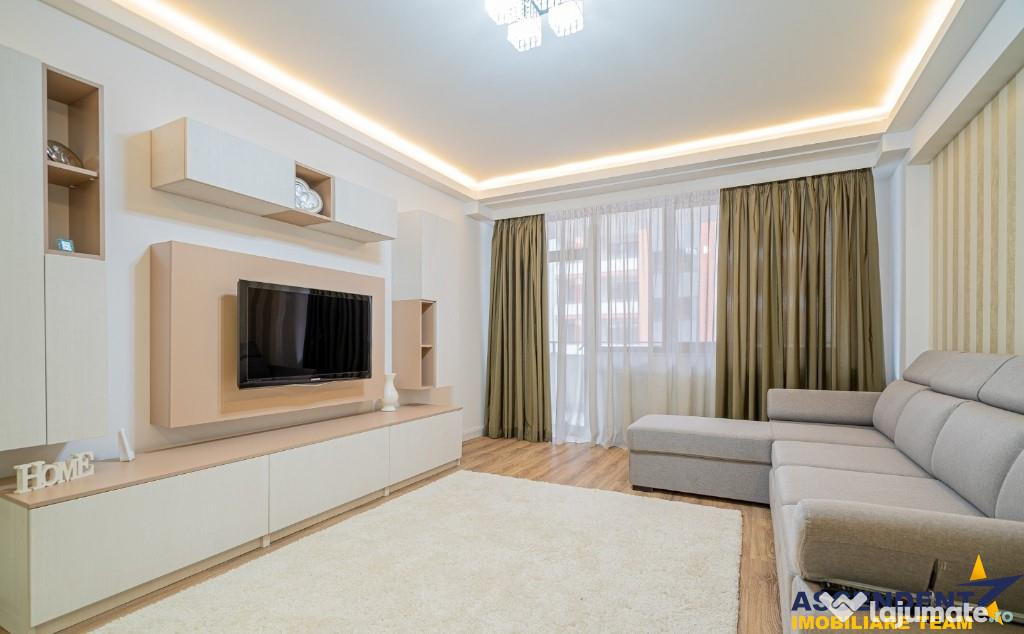 Apartament trei camere, parcare subterana, Tractorul, Brasov