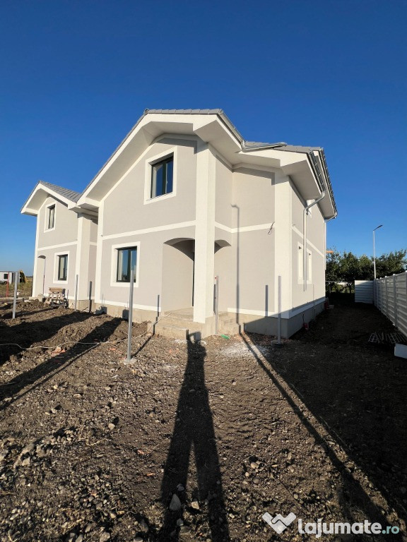 PIN RESIDENCE - Giarmata Vii Casa 5 camere - compartimentare excelenta