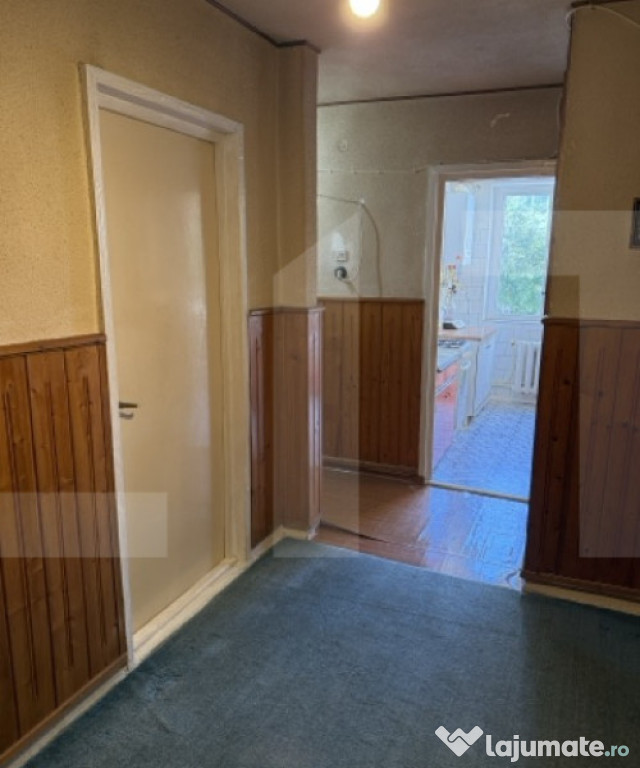 Apartament cu 2 camere, decomandat, 54 mp, Central