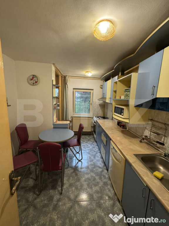 Apartament 3 camere de inchiriat, zona 13 Decembrie