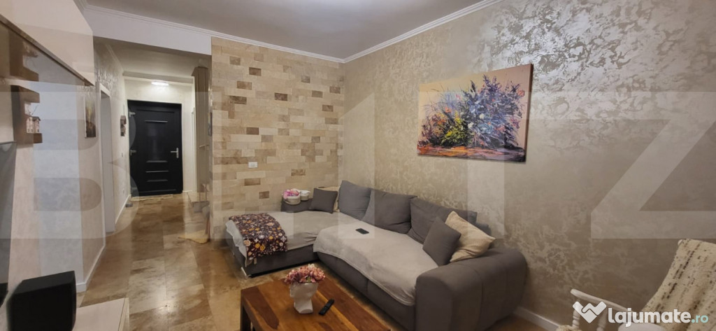 Casă cu 5 camere, 3 băi, 2 terase + 2 balcoane – zonă B