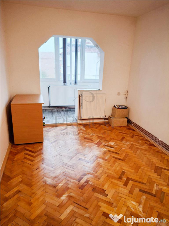 Aradului - 3 camere - decomandat - centrala proprie - ZONA E