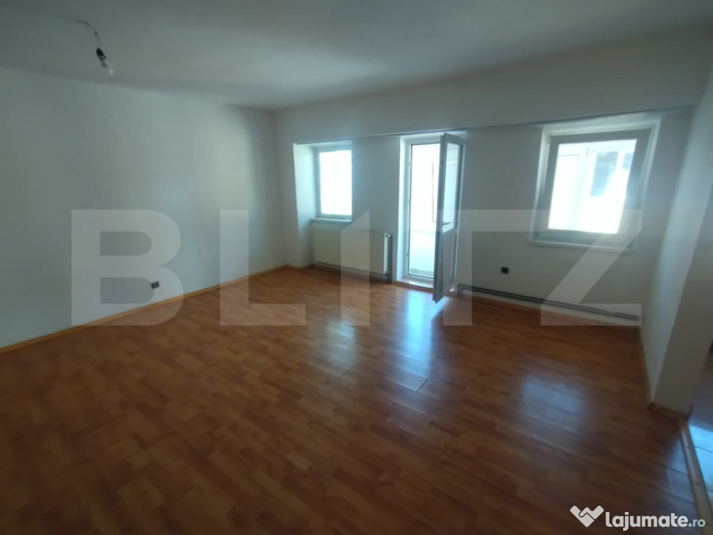 Apartament 3 camere,75 mp,etaj 1, oras Beclean,zona noua